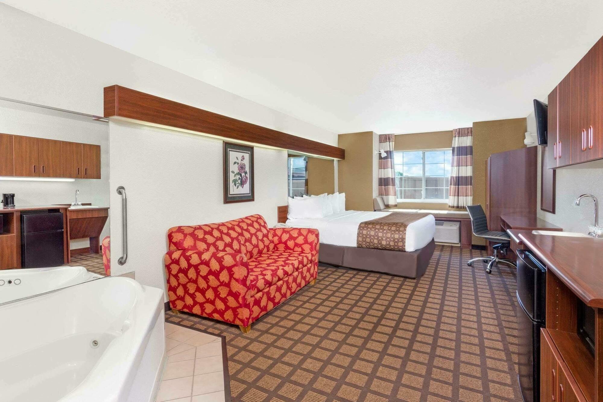 Microtel Inn & Suites By Wyndham Green Bay Exterior foto